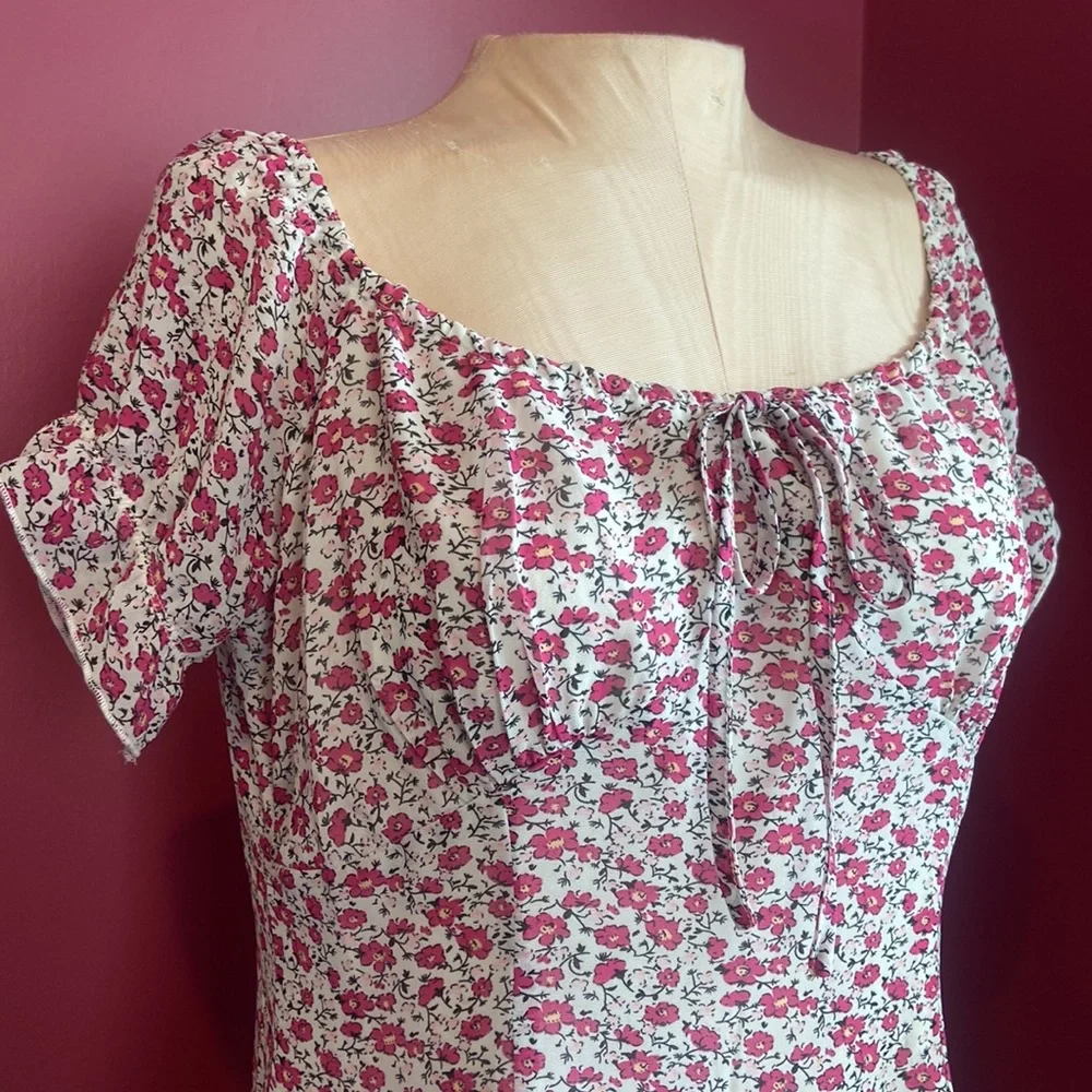 Nasty Gal Ditsy Bardot Cap Sleeve Floral Mini Dress - Picture 5 of 7